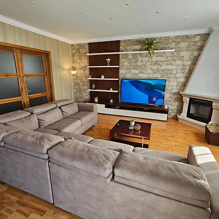 Santa Maria Goldcrest House Vila do Porto